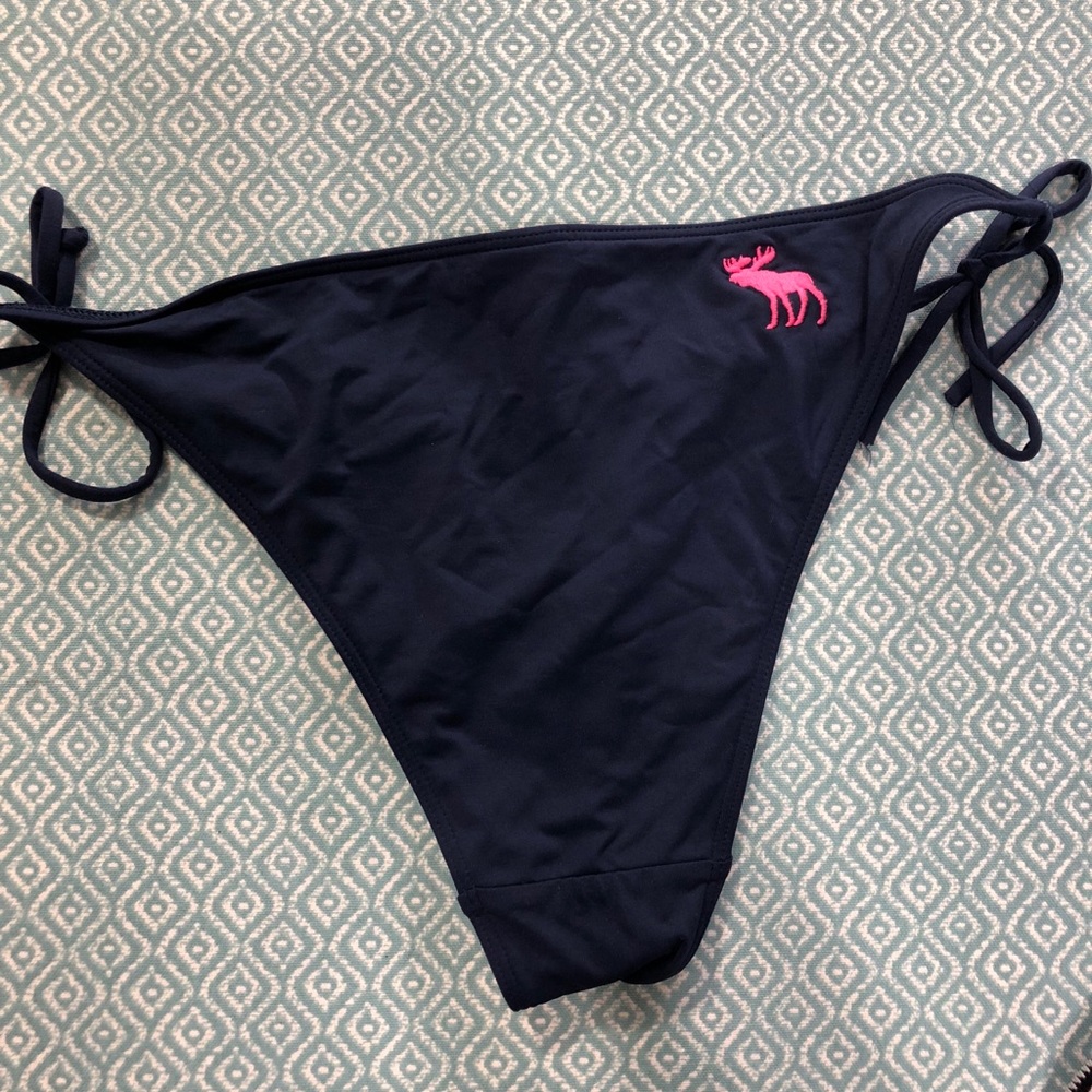 NWOT Abercrombie and Fitch tie side bikini bottom